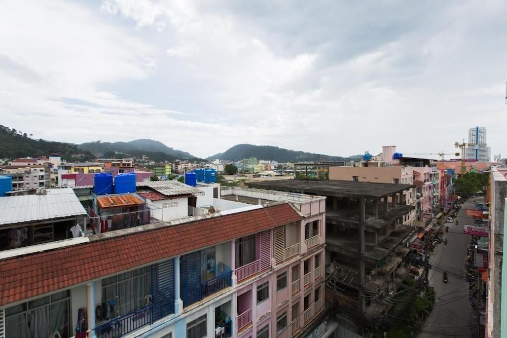 Magnific Guesthouse Patong 3/50