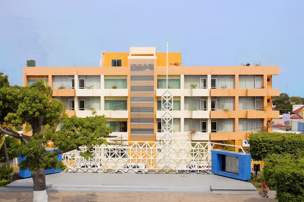 Hotel del Parque 1/26