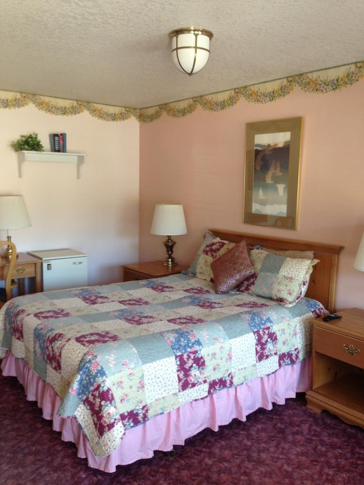 Sweet Breeze Inn 37/65