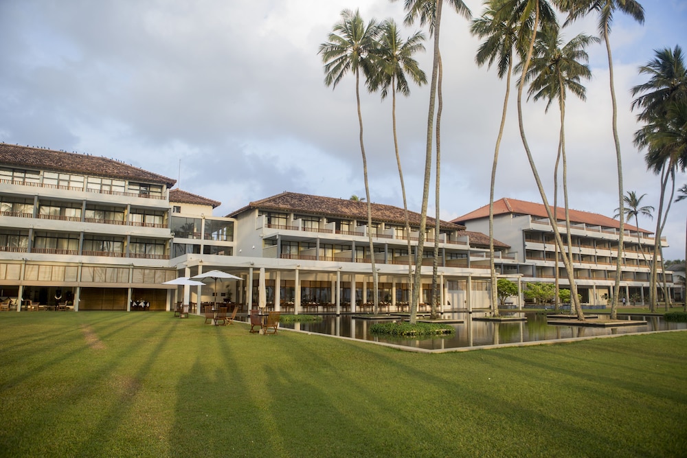 The Blue Water Hotel and Spa 43/50