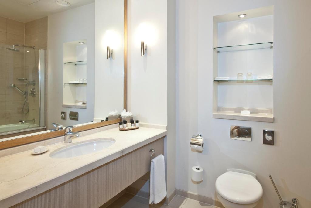 Park City Grand Plaza Kensington 71/74