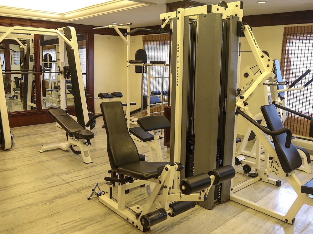 Anandha Inn Pondicherry 25/48