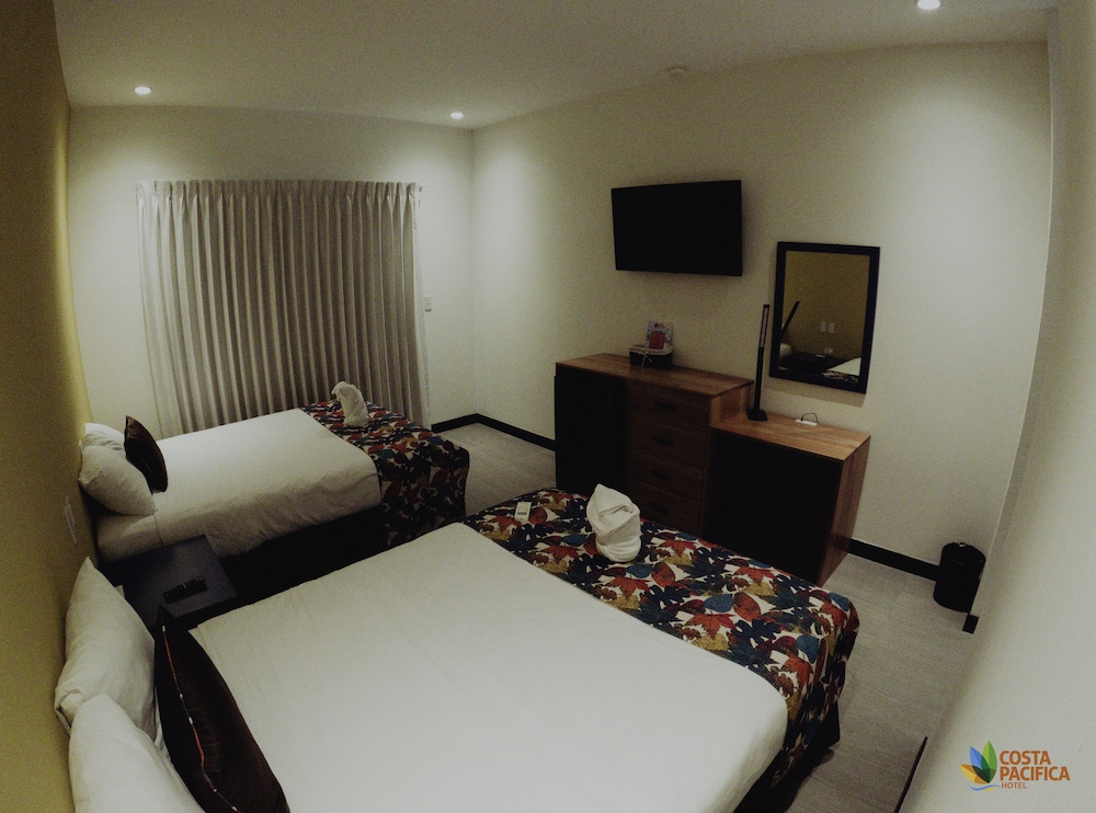 COSTA PACIFICA HOTEL 13/50