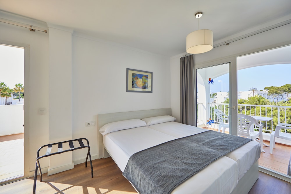 Ola Apartamentos Cala D Or 9/32