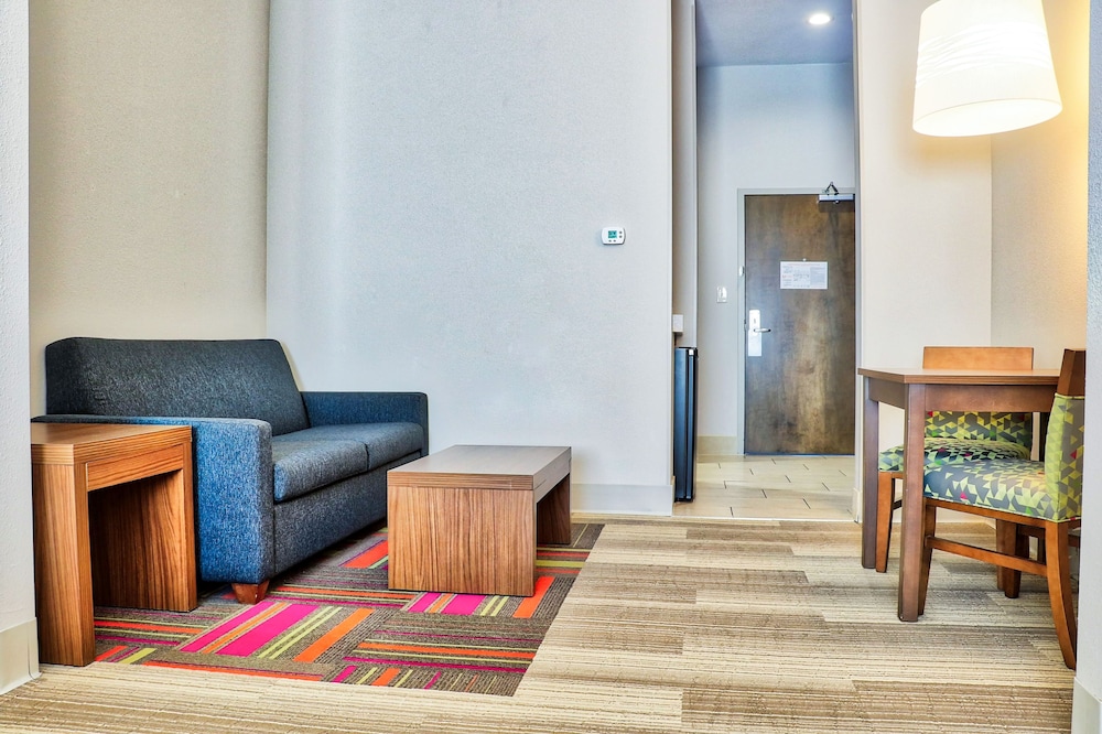 Holiday Inn Express Slidell 45/73