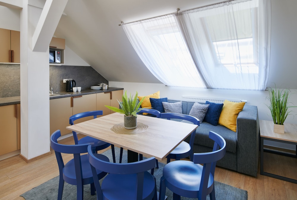 City Nest Apartments by Adrez Living 34/49