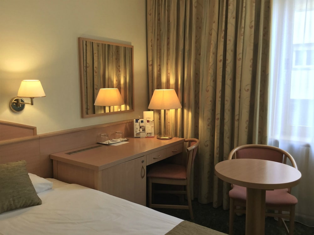 Hotel Erzsebet City Center 31/57