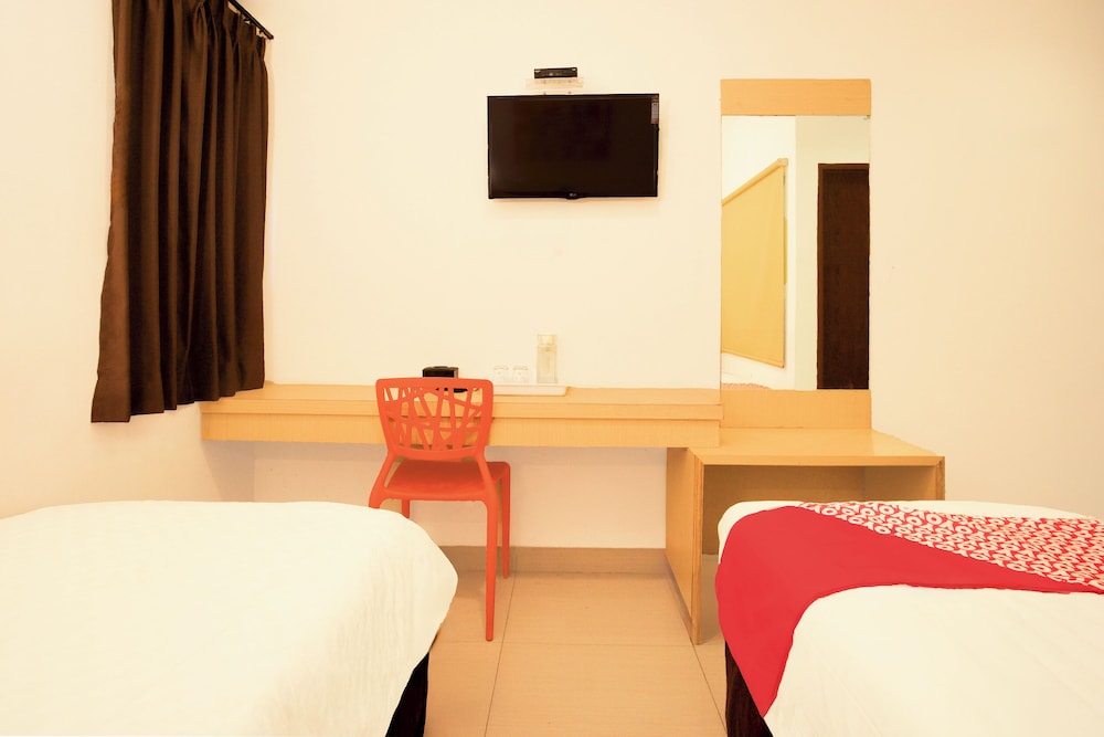 Collection O Palembang near Palembang Indah Mall formerly Hostel 77 Smart 30/42