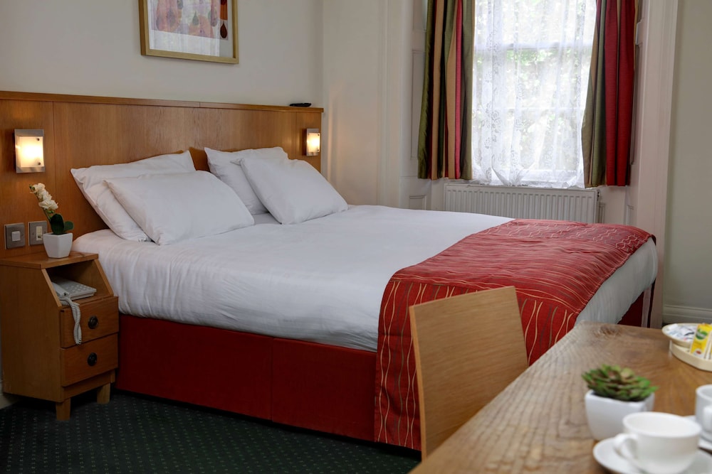 Queensway Hotel, Sure Hotel Collection by Best Western 19/38