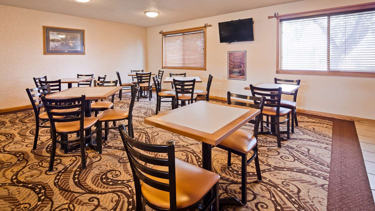 Serena Inn & Suites- Sundance 11/13