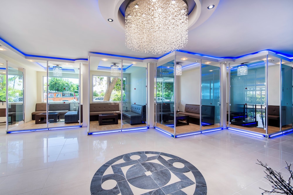 Blue Diamond Alya Hotel 14/42