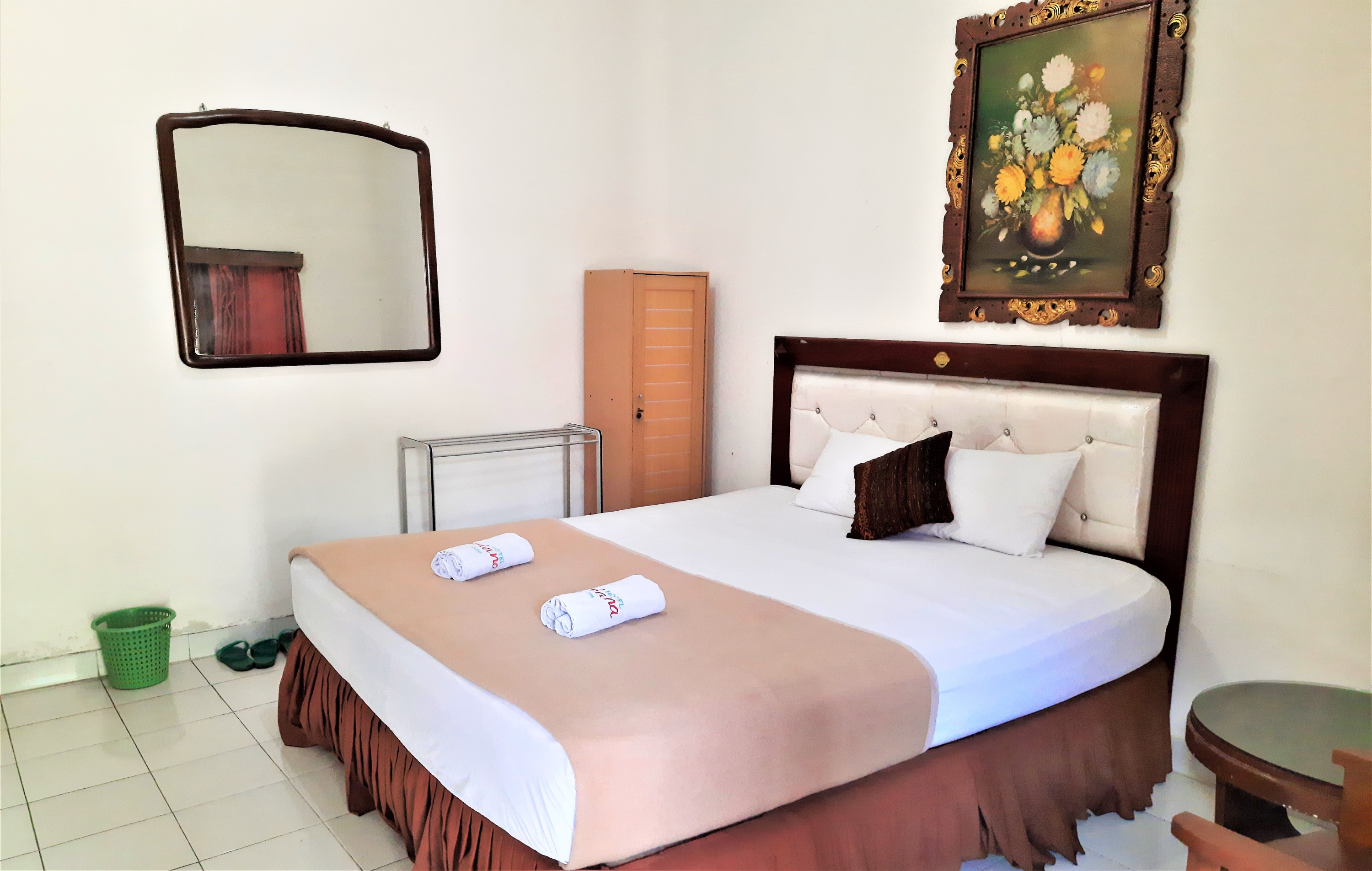 Superior, Queen Bed