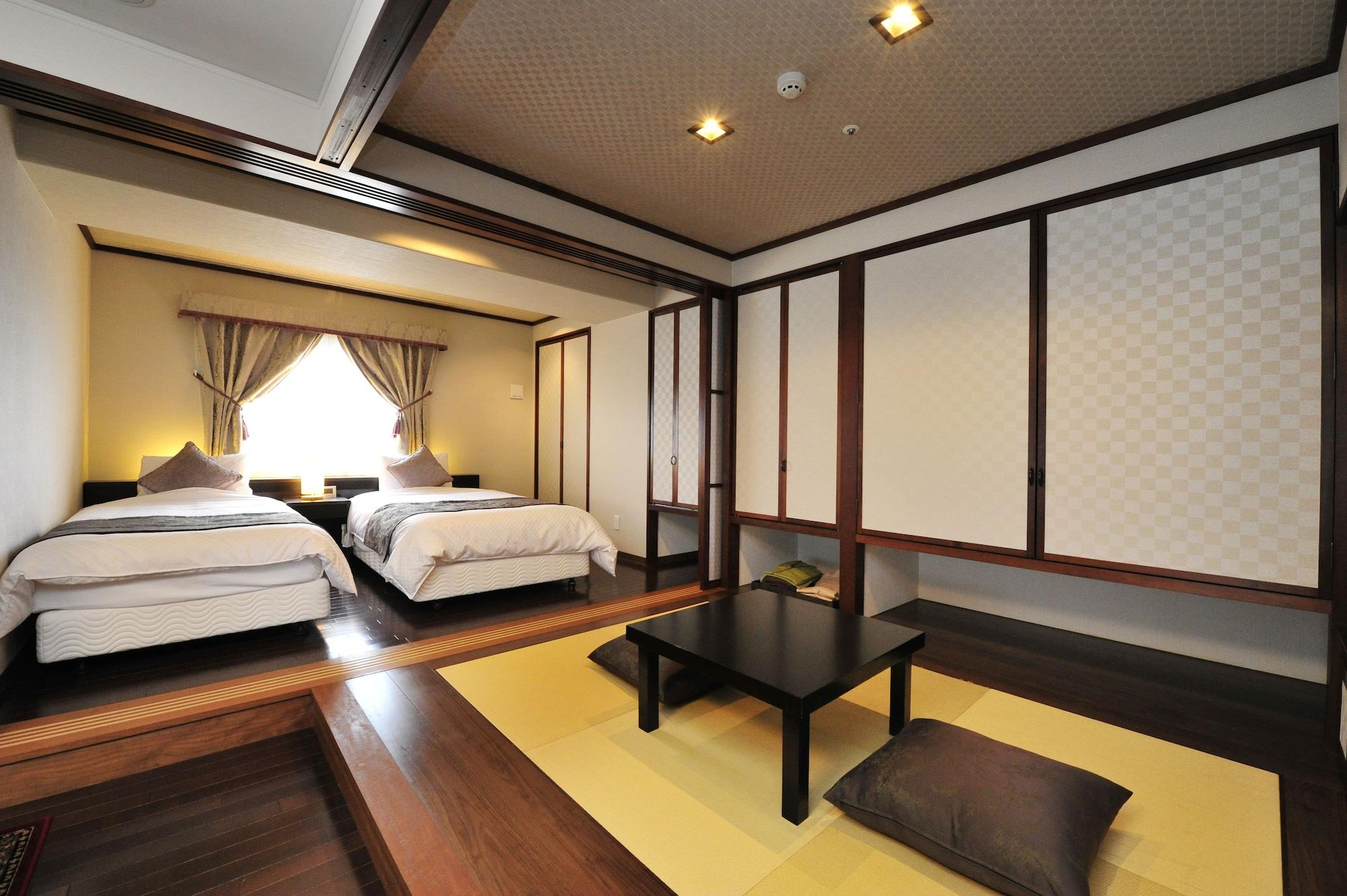 Standard, Twin Beds