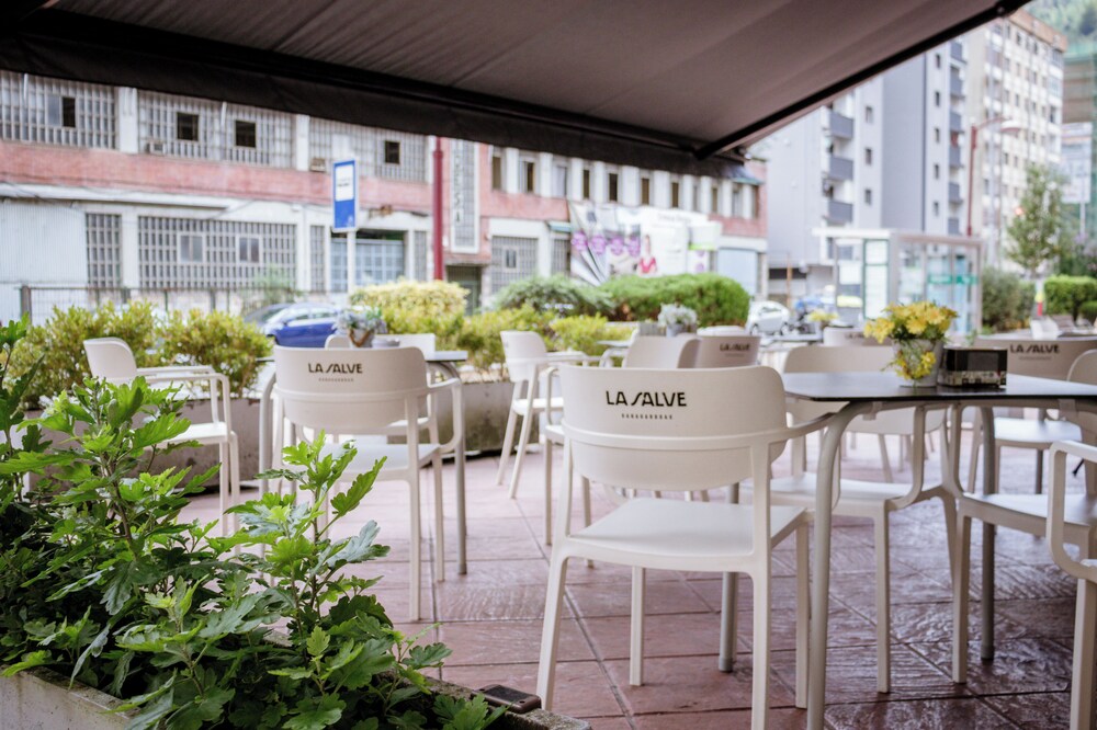 Villa de Ermua Hotel 6/49