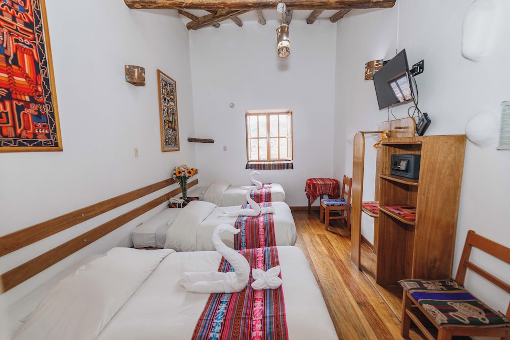 Hostal El Grial 40/53