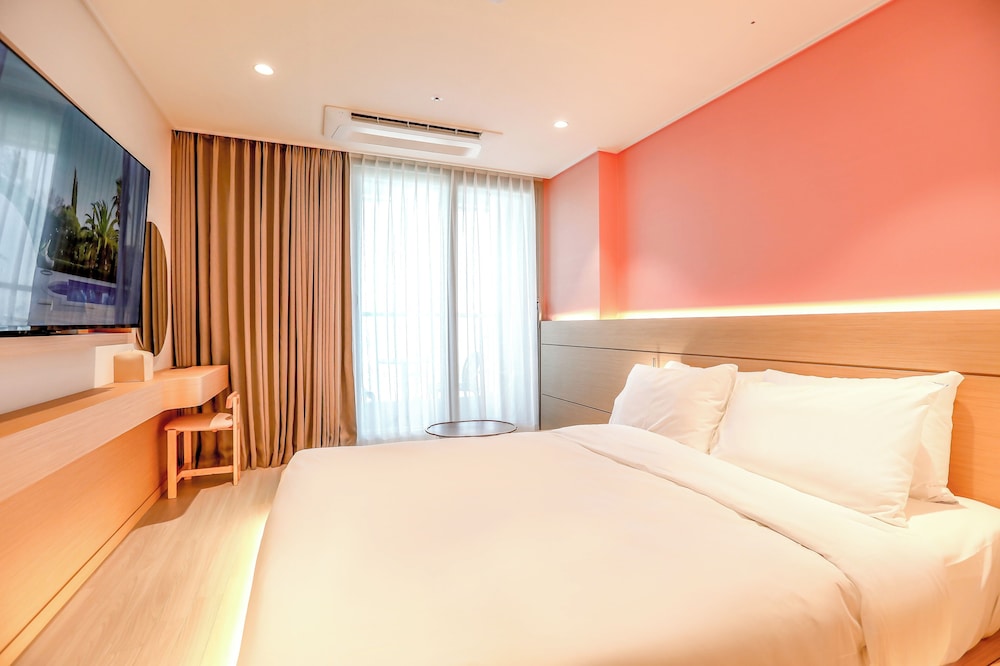 Hotel Around Sokcho 17/62