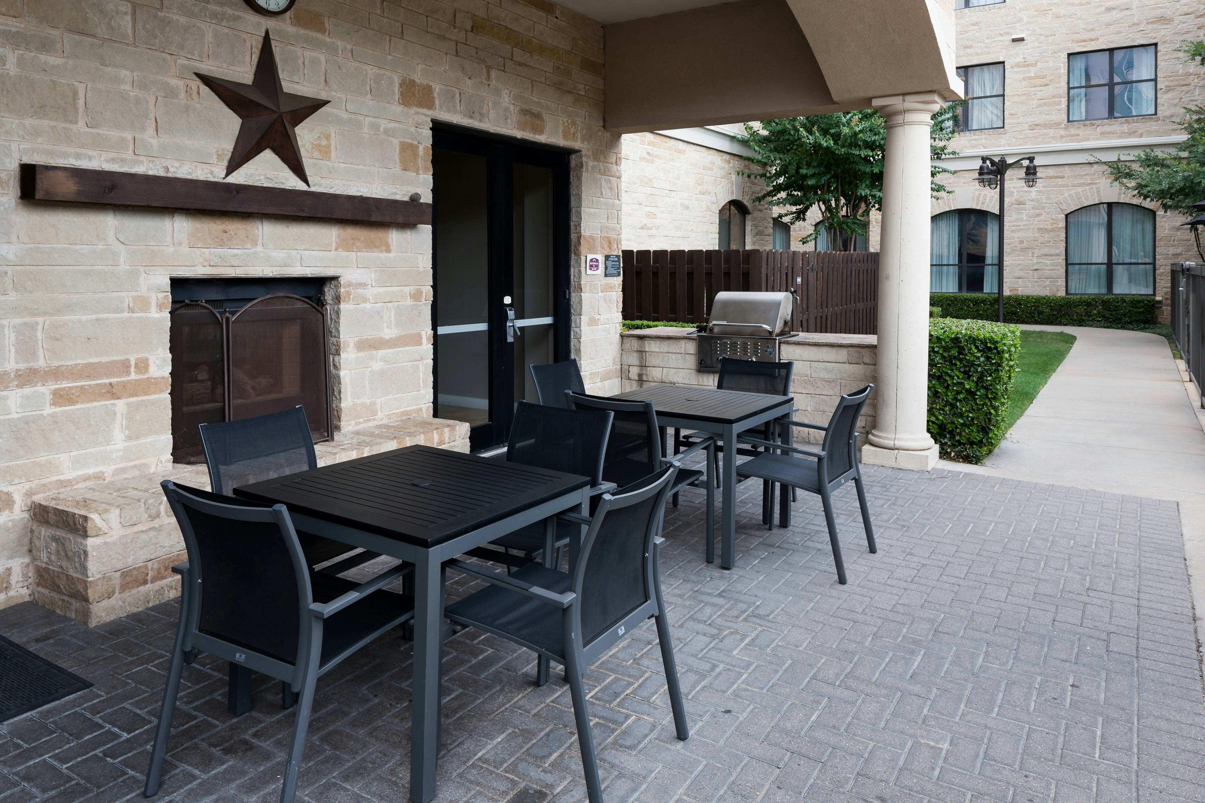 Residence Inn Fort Worth Cultural District 6/10