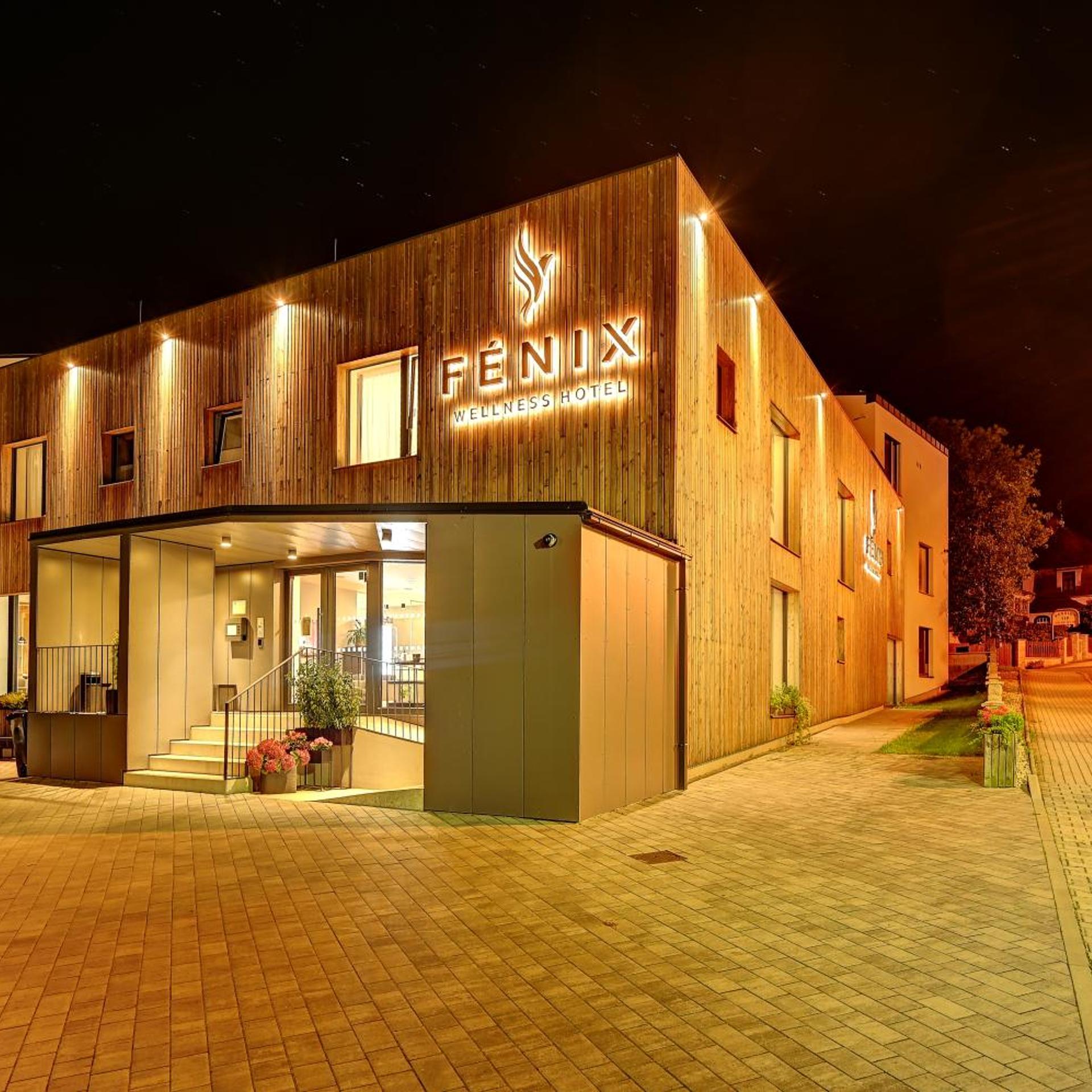 Wellness Hotel Fenix liberec 63/65