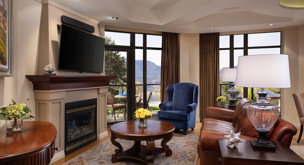 The Royal Kelowna 36/64