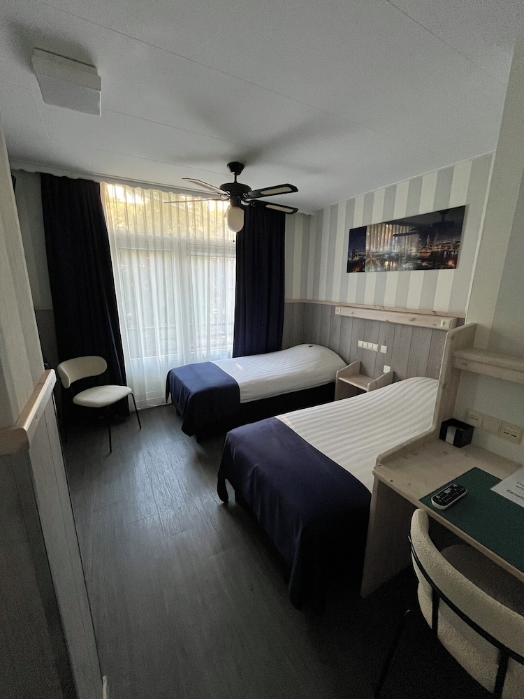 Hotel Breitner 16/48