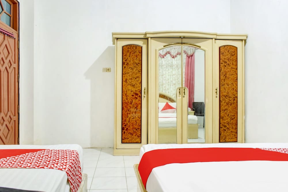 OYO 2301 Hocky Guest House 17/22