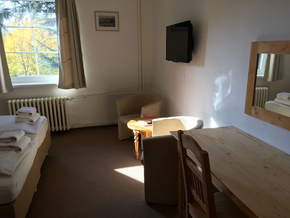 Hotel Tri ruze 13/35