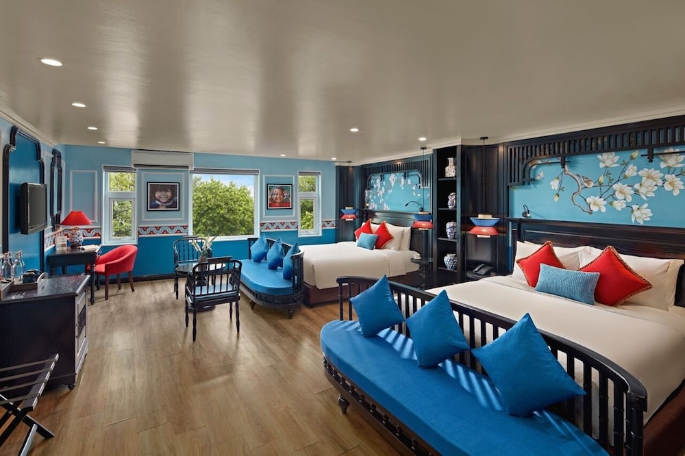 Oriana Boutique Hotel 44/55