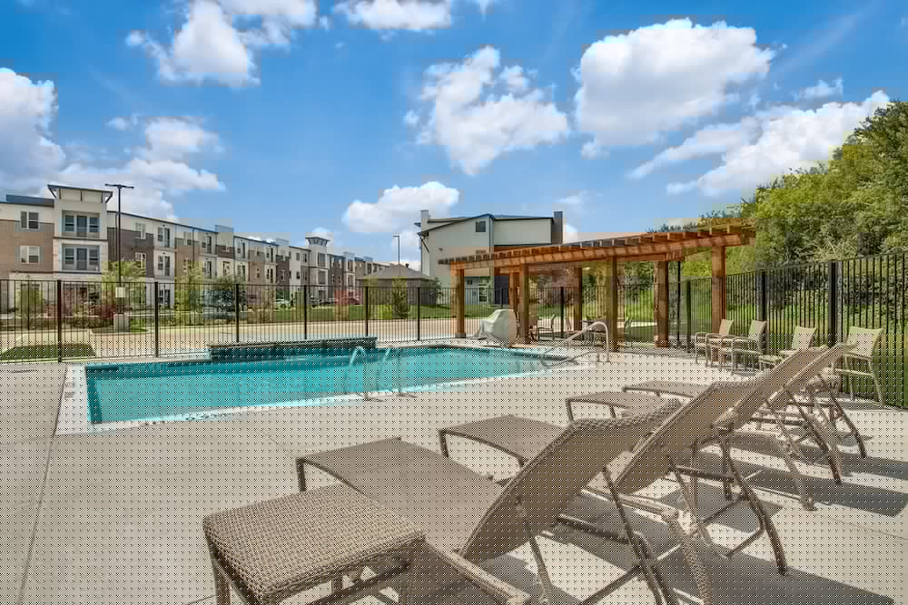 Holiday Inn Express and Suites Denton South 3/71