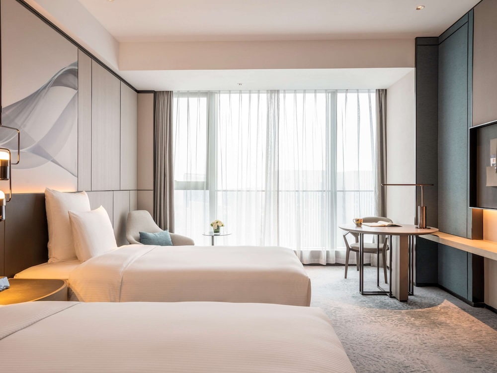 Pullman Jiaxing Pinghu Excellence 16/72