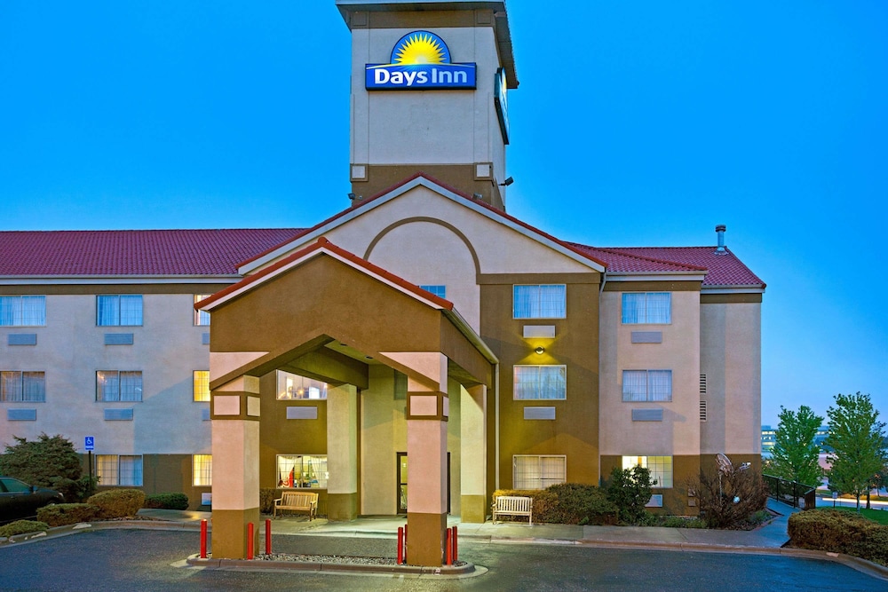 Spark by Hilton Denver Tech Center Centennial 2/54