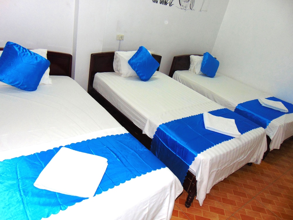 Alex Hotel 36/72