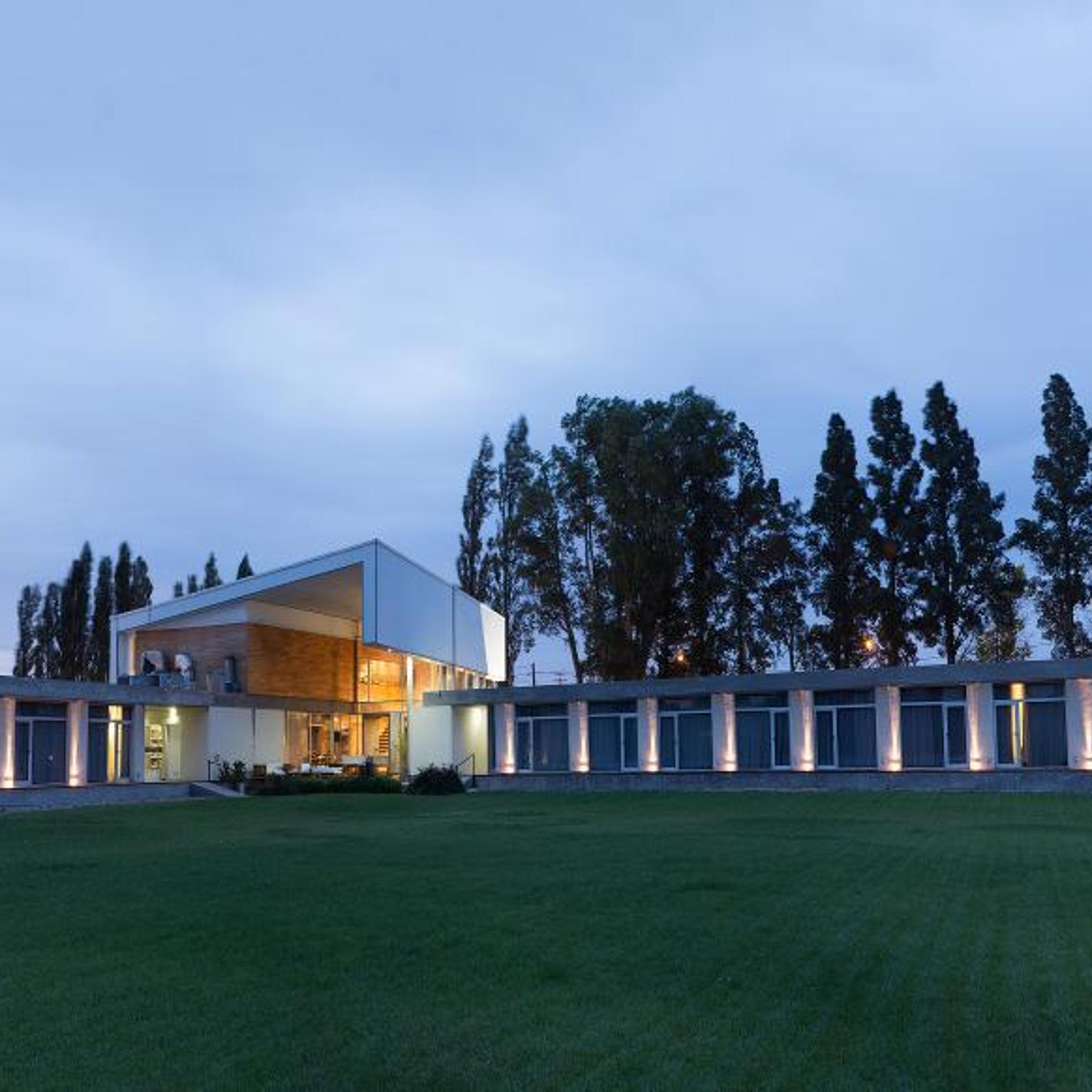 HERRADURA HOTEL SUITES 44/50