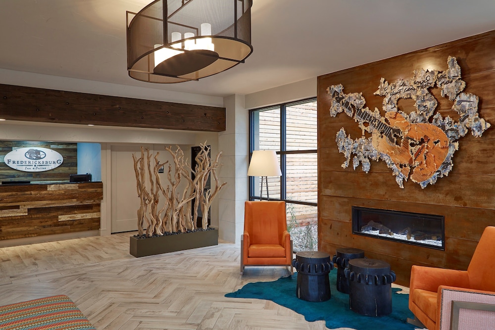 Fredericksburg Inn And Suites 11/53