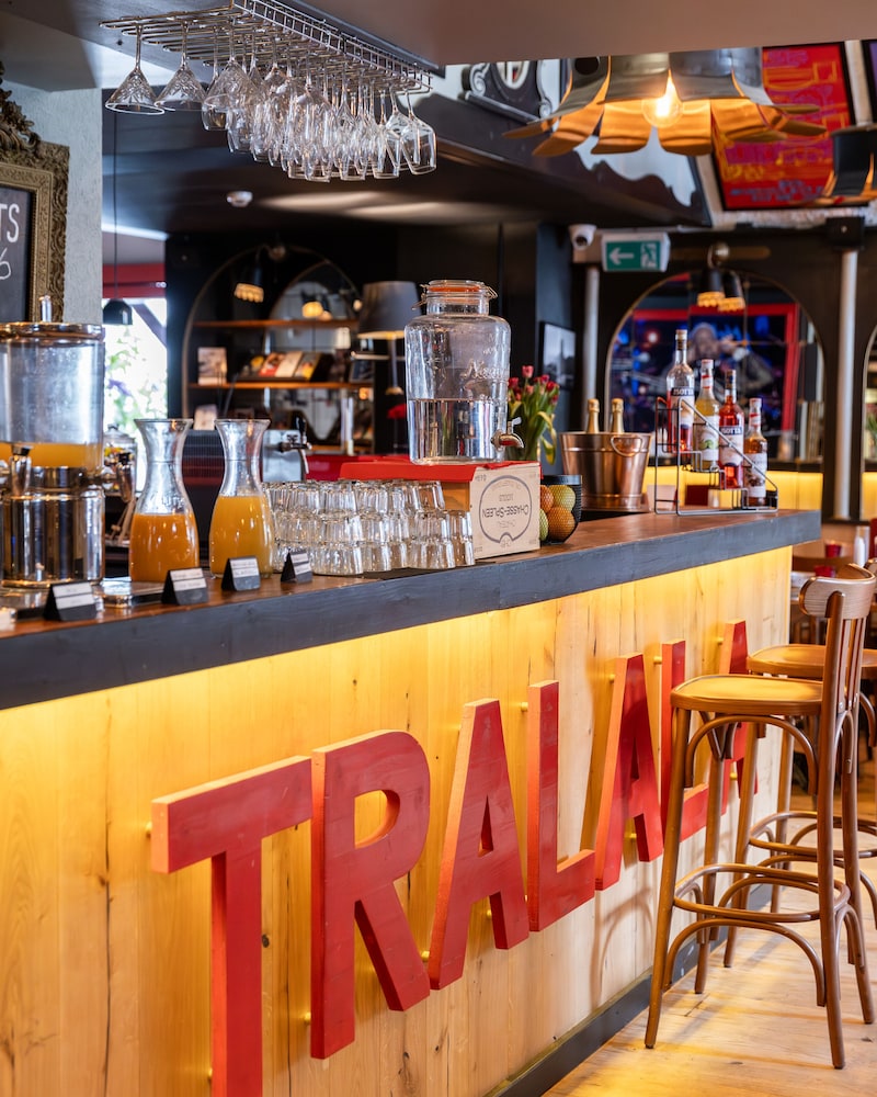 Tralala Hotel Montreux 56/73