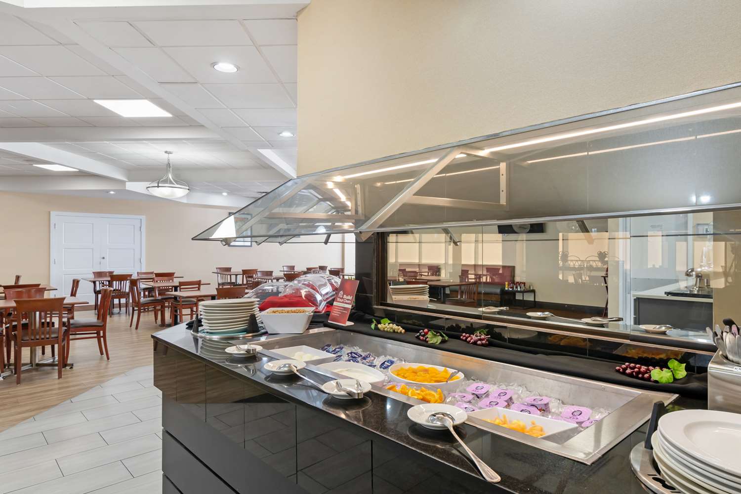 restaurant cafeteria