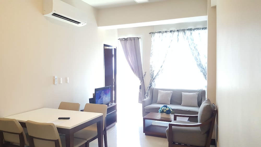 One Pacific Residence Mactan Newtown Sdc 40/50