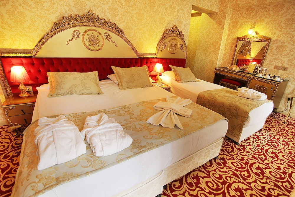 SUPERIOR, DOUBLE BED