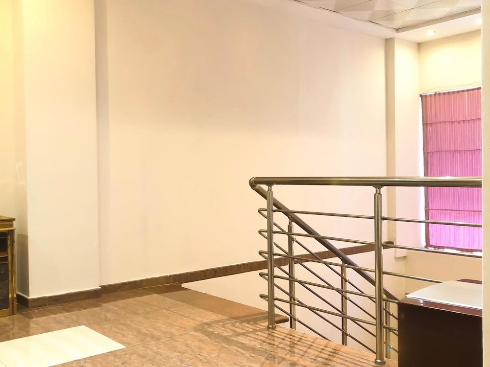 Kompleksi Arifi Hotel 22/50