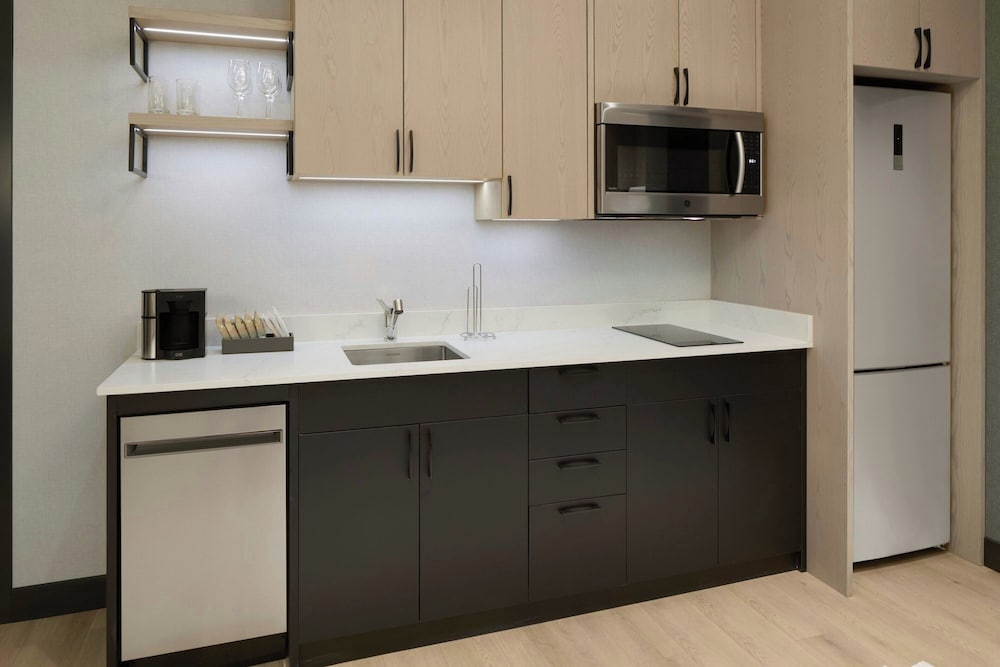 Studio QQ، Residence Inn by Marriott Bromont 6/6