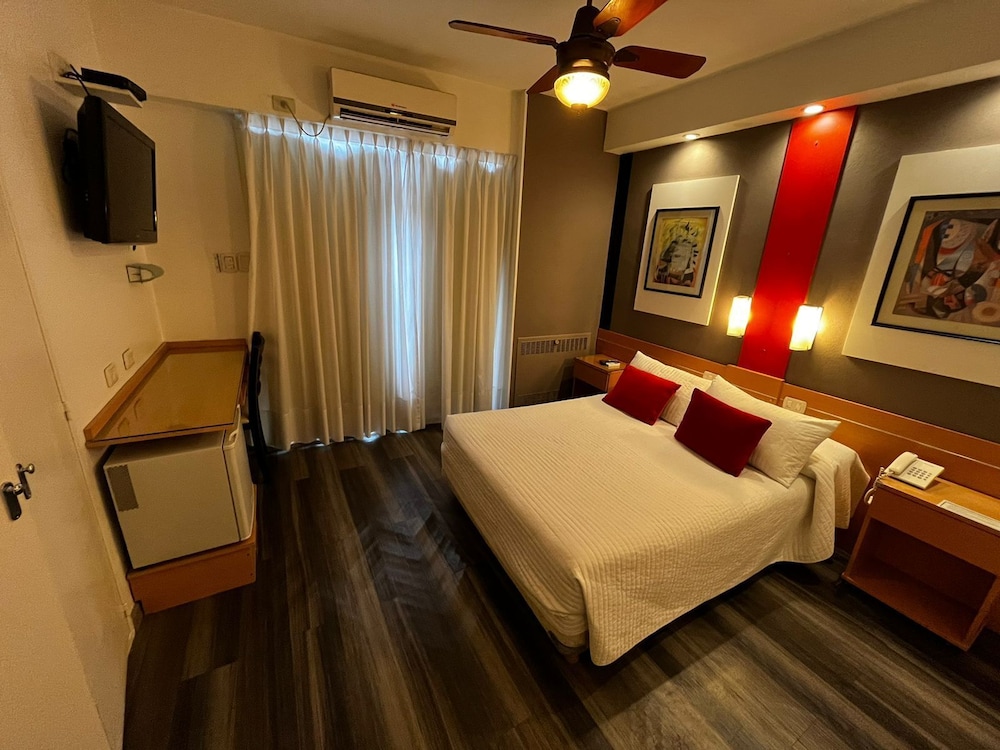 Sarmiento Palace Hotel 12/50
