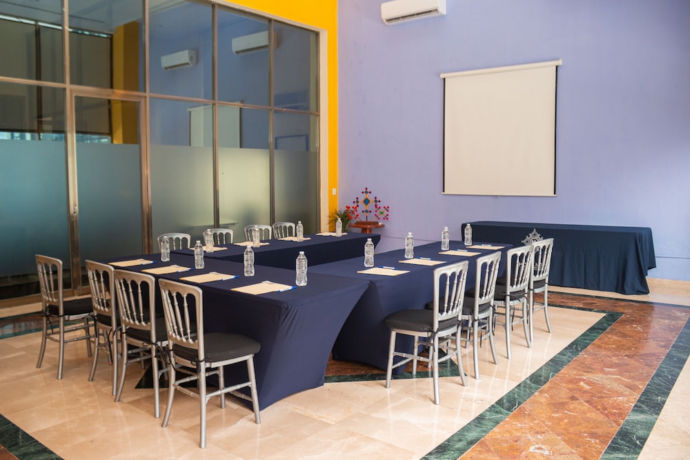 Nk Hotel Nekie Tepic 61/73