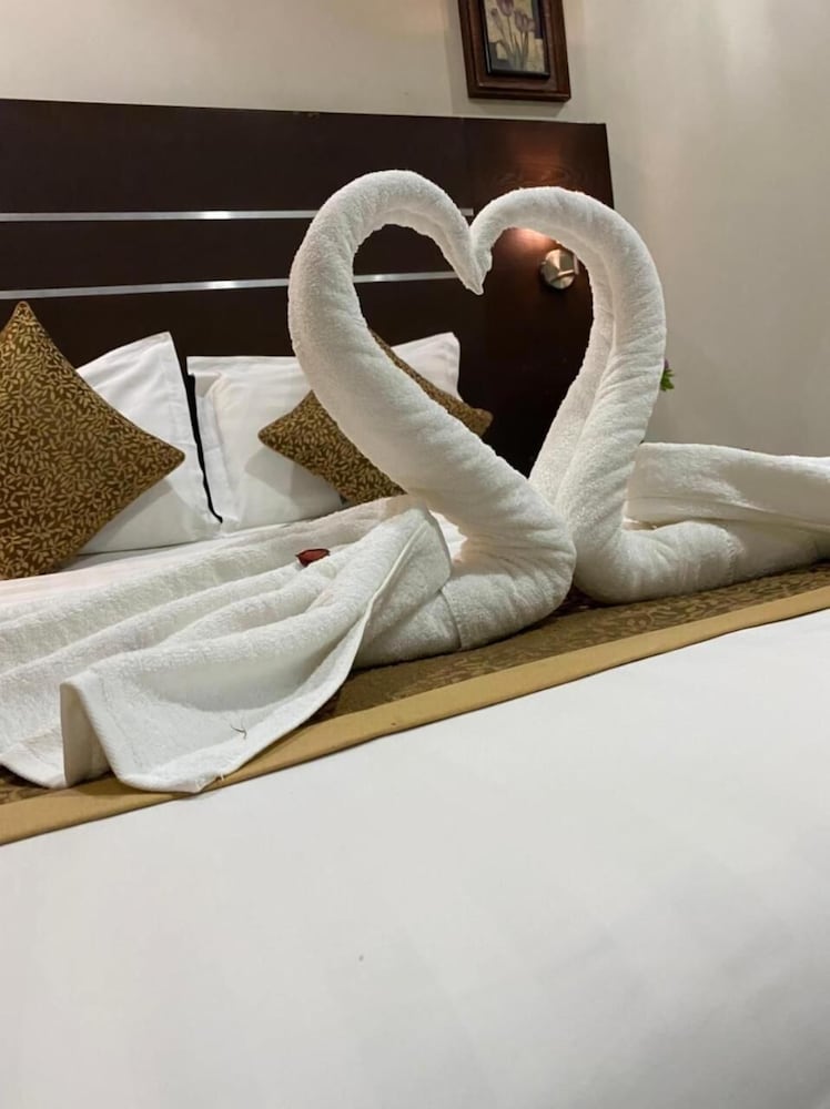 Rest Night Serviced Apartments - AL Nafal photo3