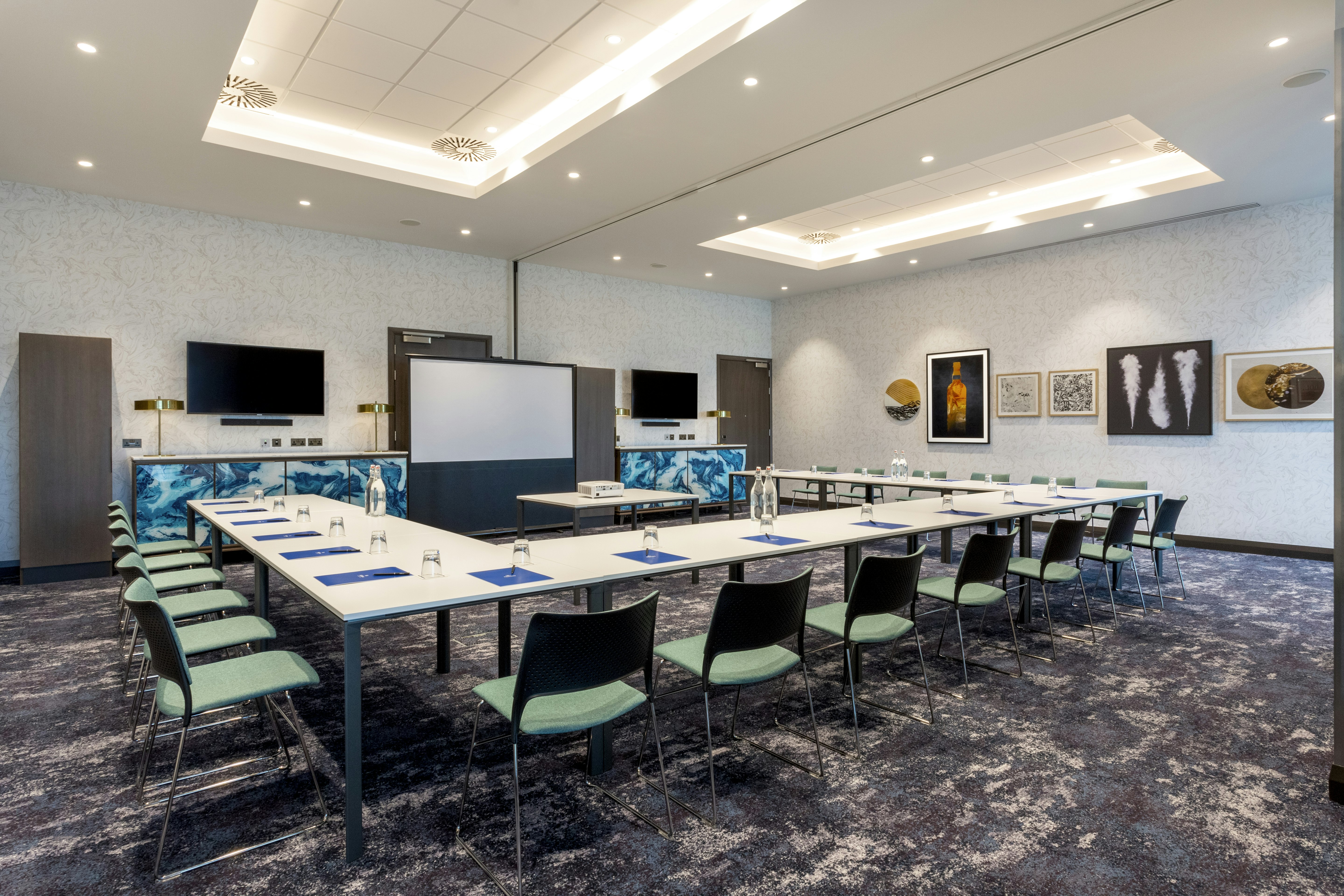 Hilton Aberdeen TECA 56/64