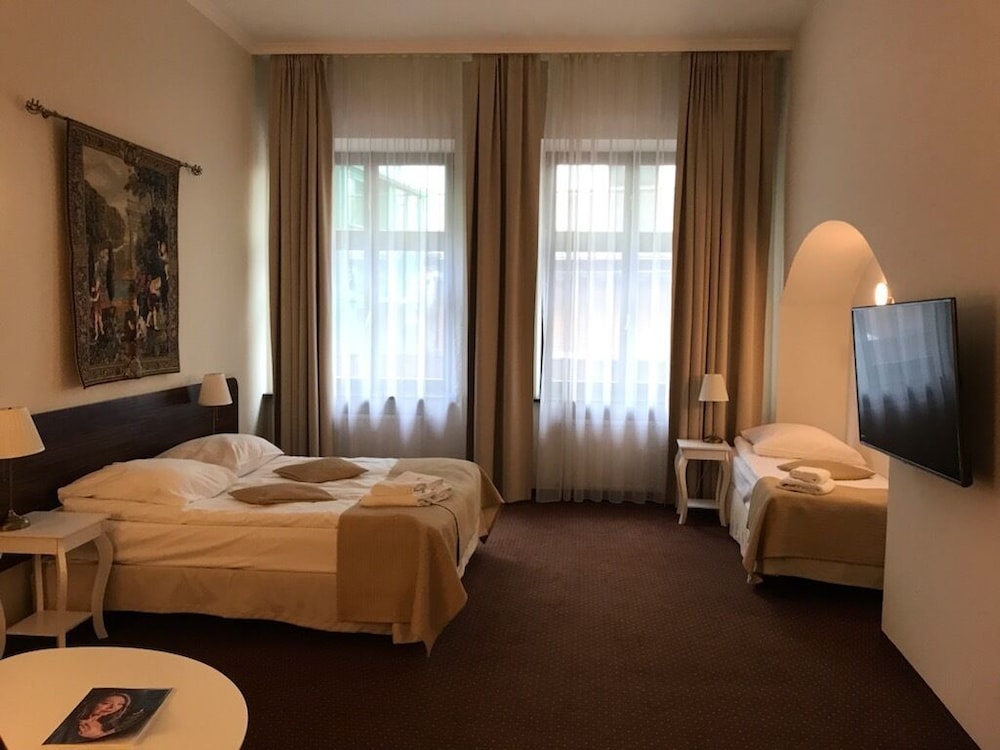 Wit Stwosz Hotel 6/50