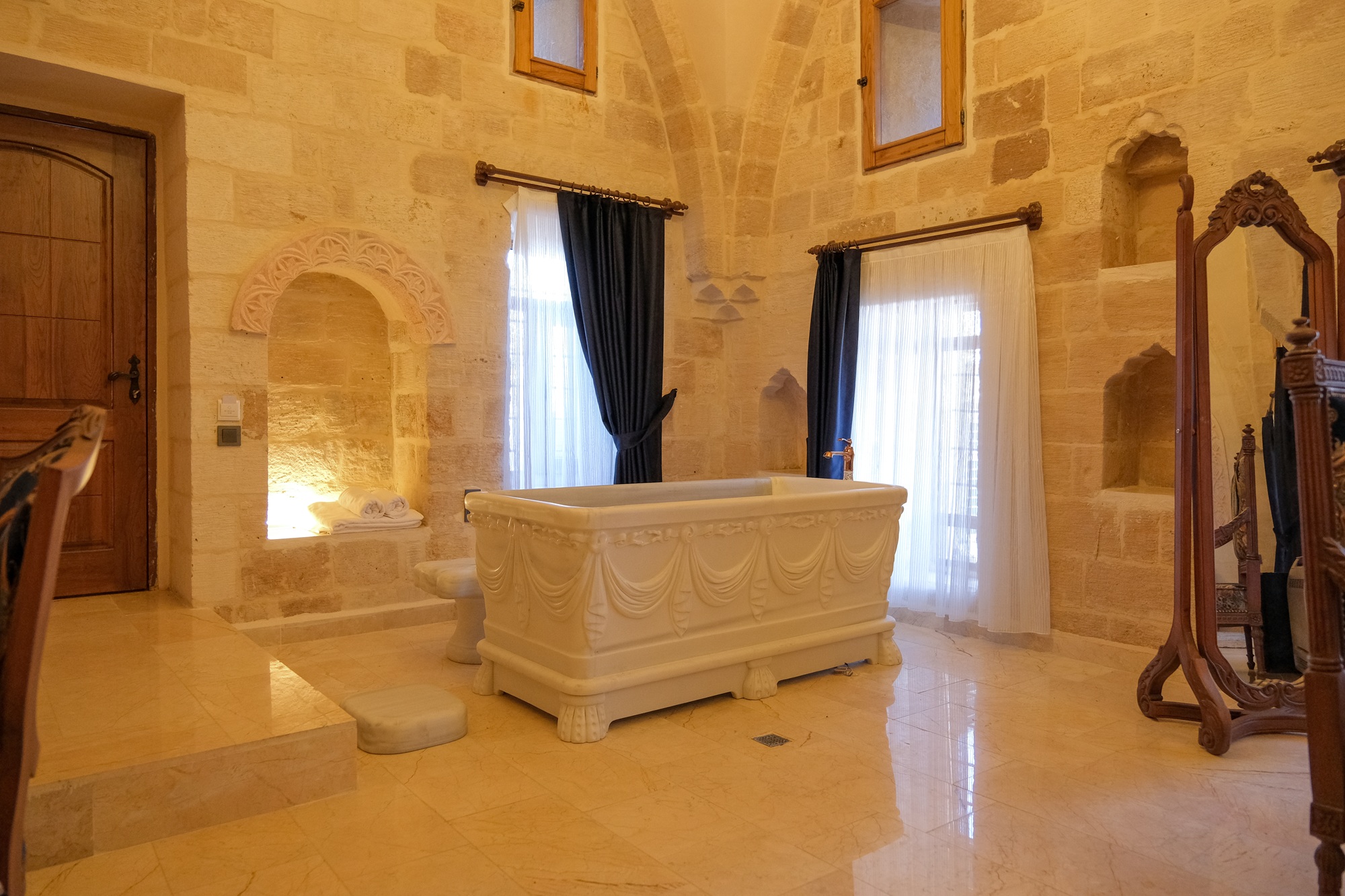 Kasri Divan Hotel 5/50