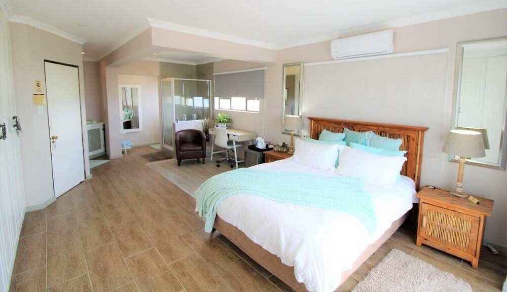 Cove View B&B 8/50