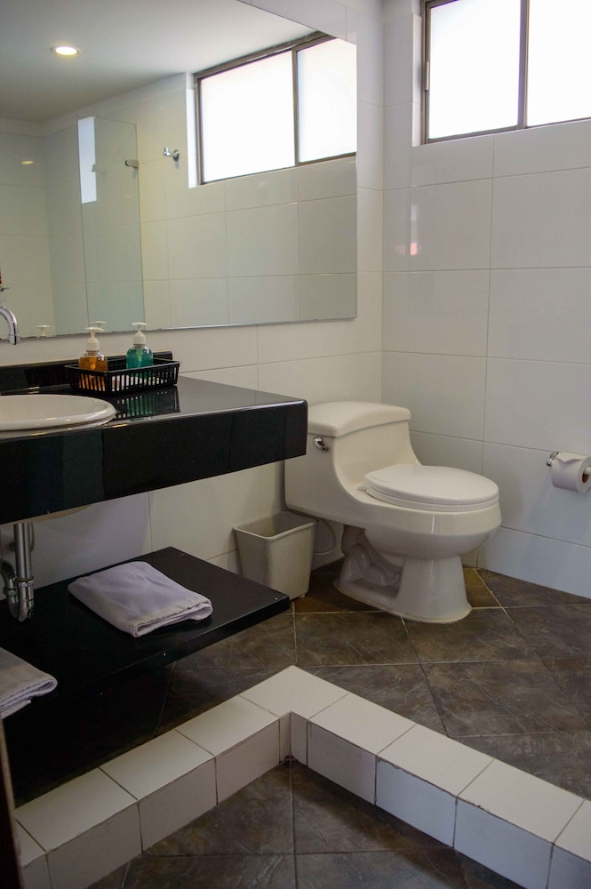 Confort 80 Zona Rosa Hotel 26/70