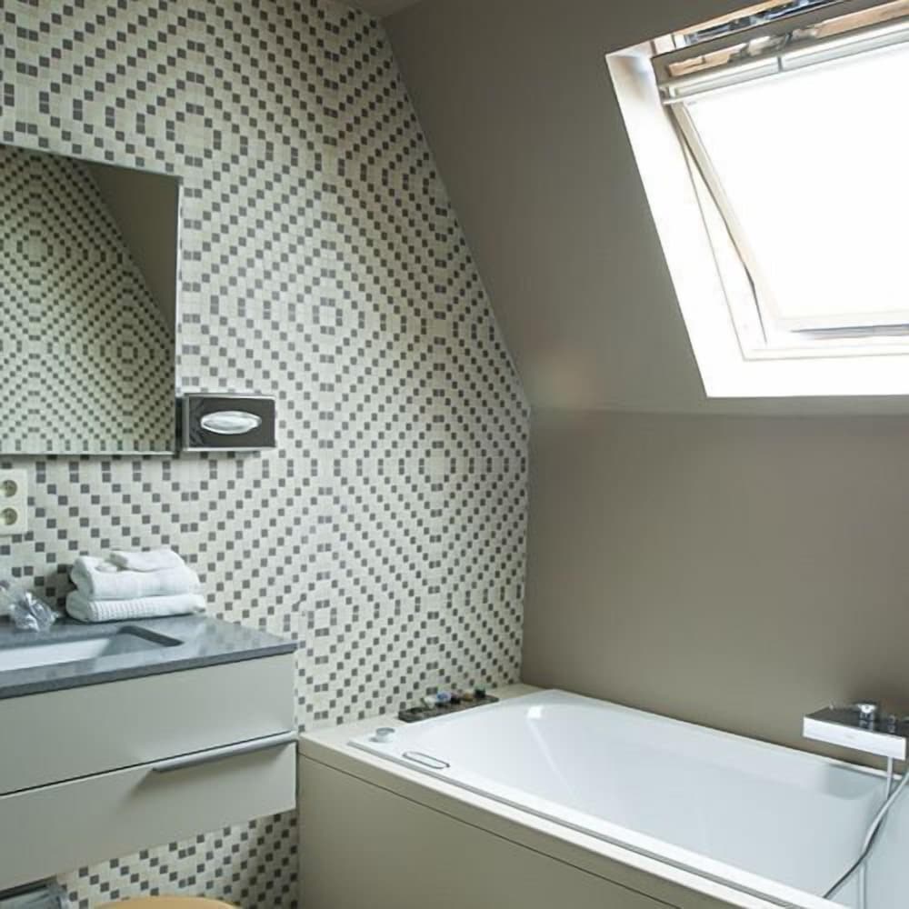 Hotel Recour 40/50