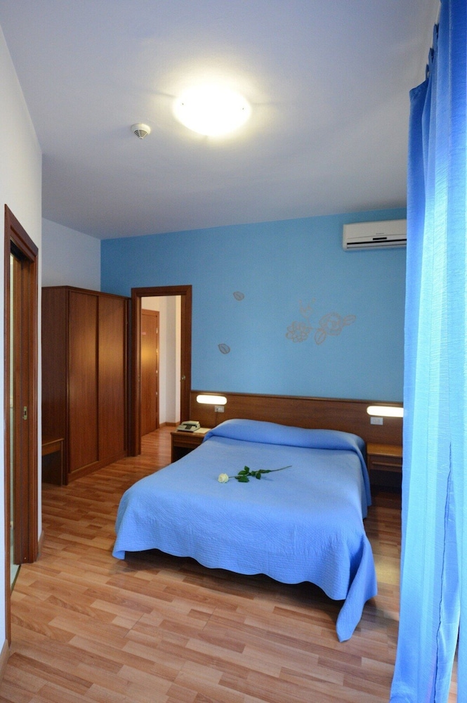 Astor Hotel Perugia 10/44
