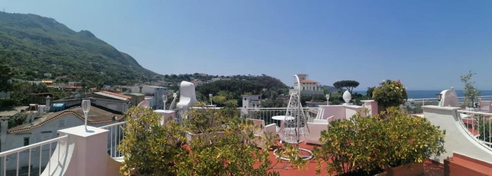 Casa Di Meglio Hotel 3/69